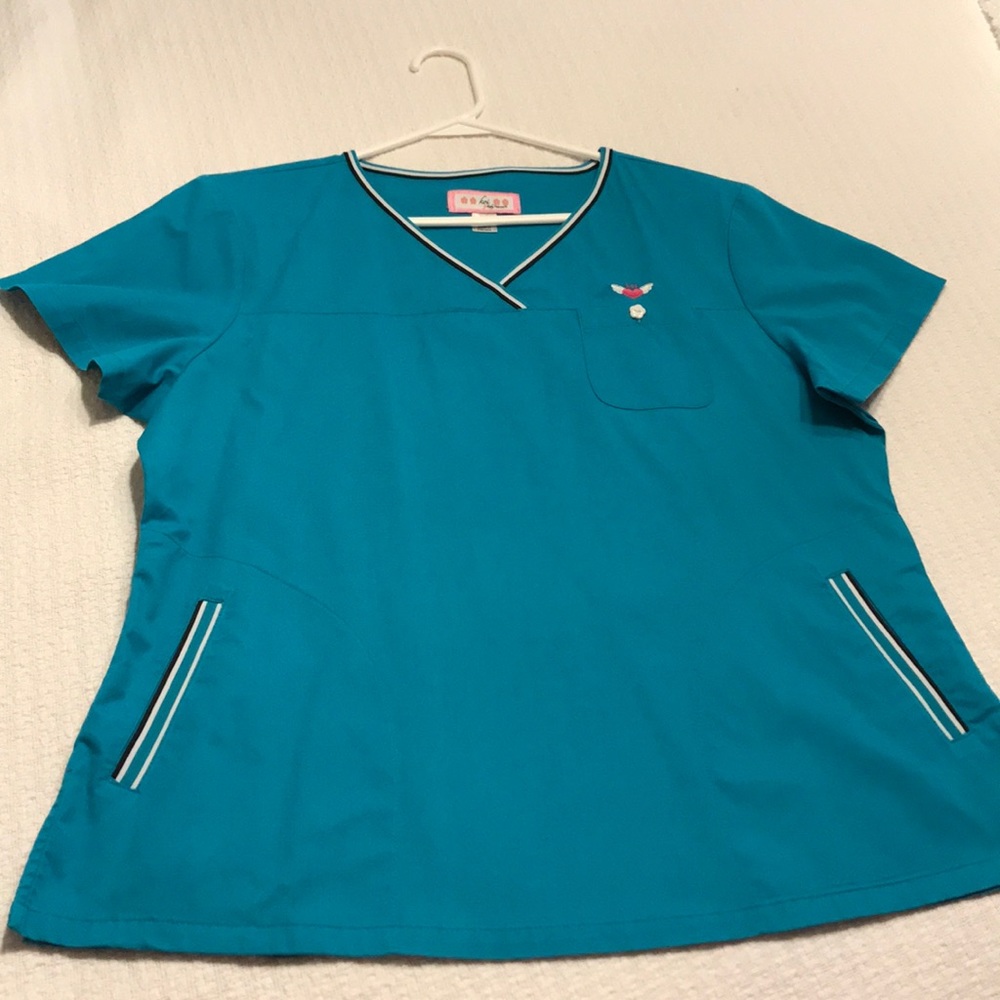 Koi scrub top